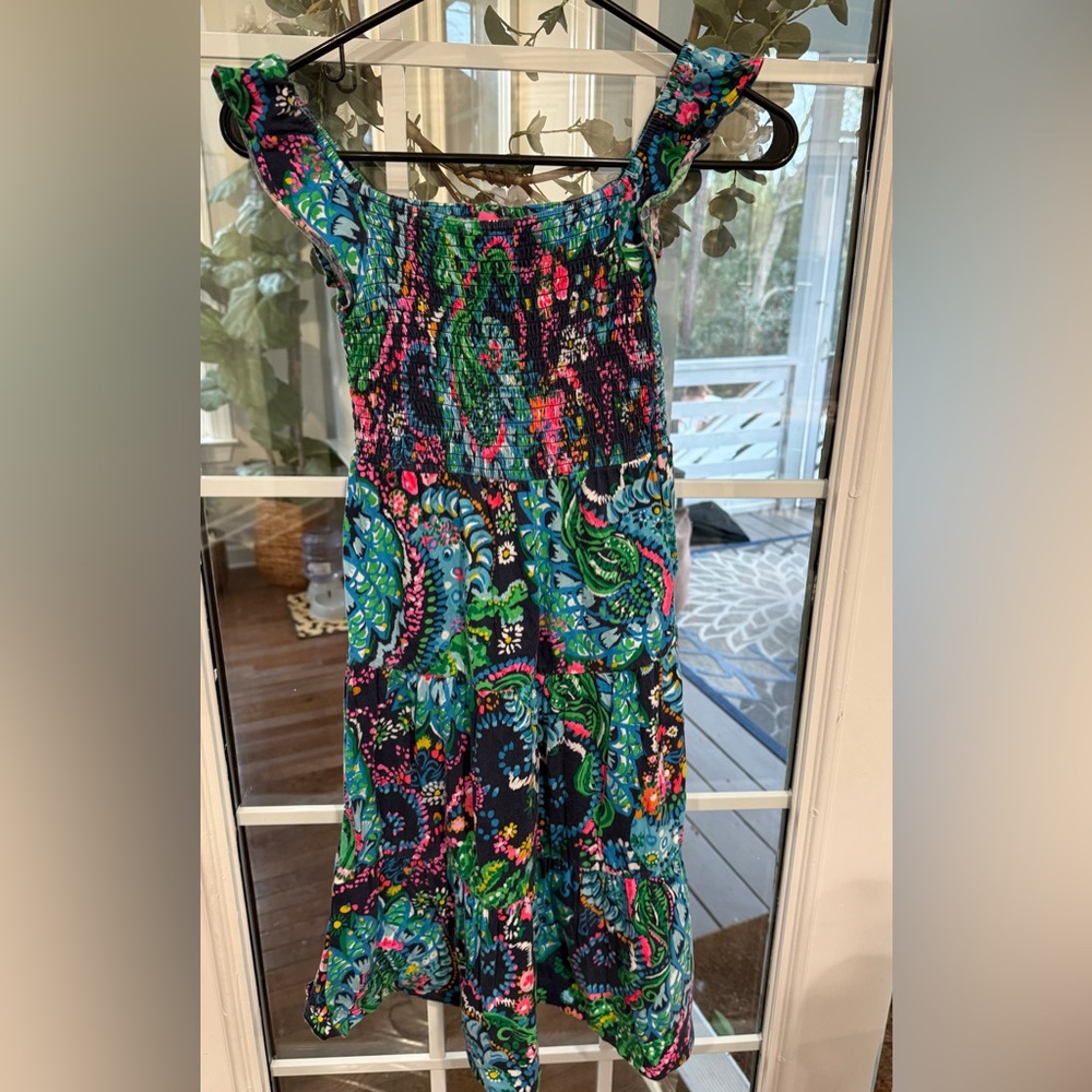 Lilly Pulitzer Multicolor Girls Smocked dress Medium